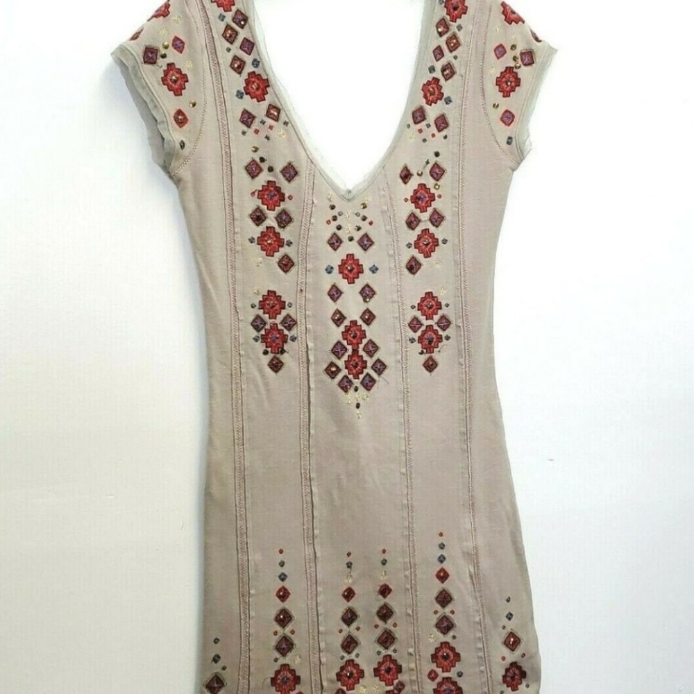 Free people dress Women's small beige Embroidered boho fitted dress mesh